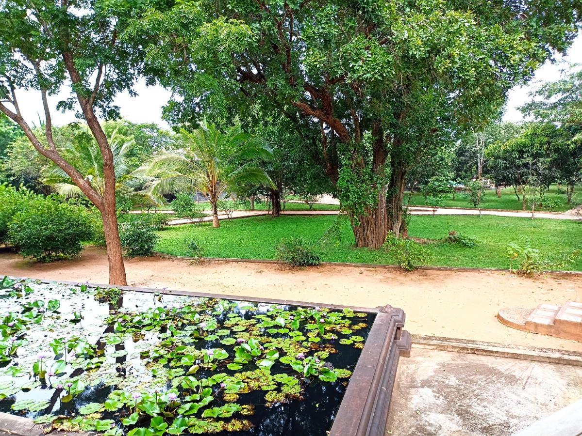 Kaveri Resort Sigiriya Exterior photo